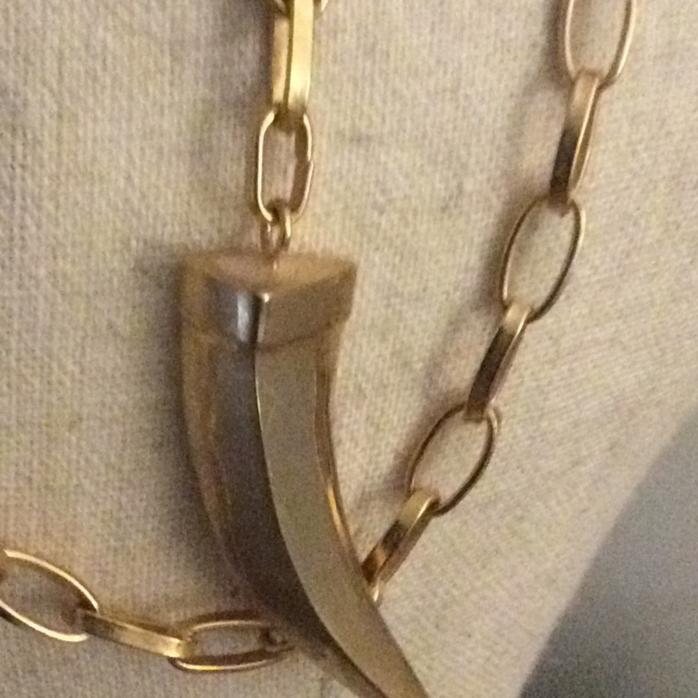 Gold loop chain necklace - Picture 8 of 8